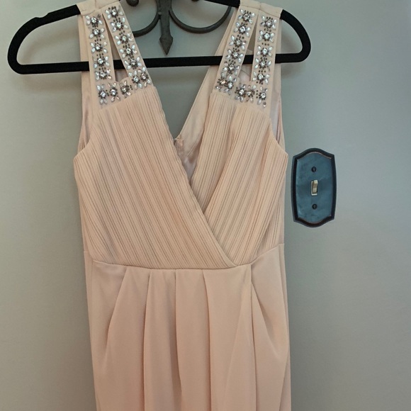 TFNC Midi Dress in Nude/Blush - Picture 2 of 5